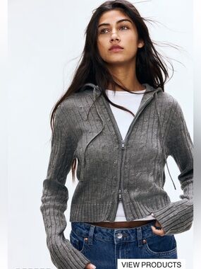 H&M Gray Cable  Knit Hooded Cardigan Zip-Up Hoodie Sweater Size S